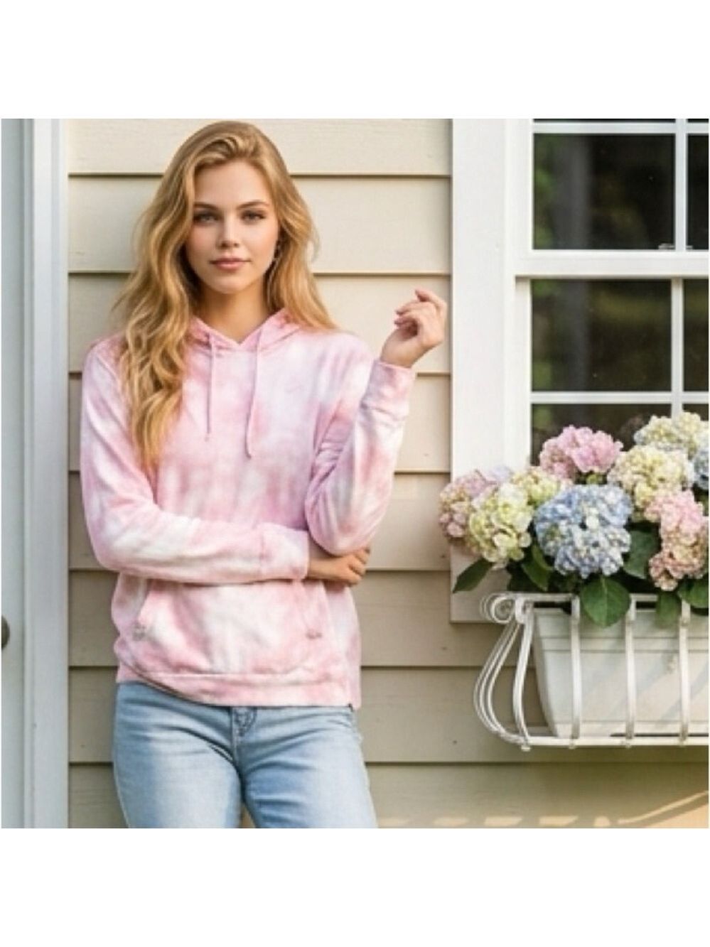 Hollister medium long sleeve hooded tshirt